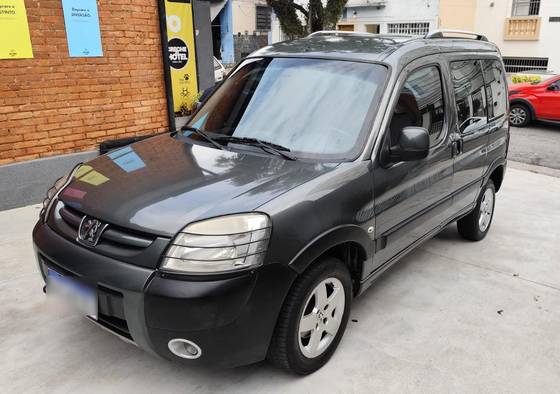 PEUGEOT PARTNER 1.6 ESCAPADE 16V FLEX 4P MANUAL